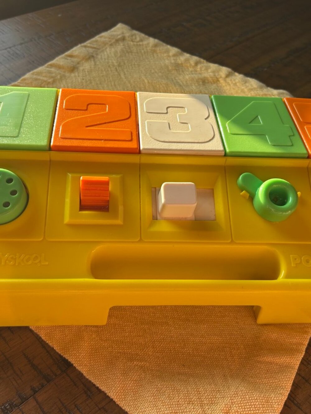 Vintage 1980s Playskool Sesame Street  "Poppin Pals"  activity busy  box